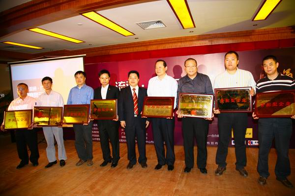 V|ͨI(y)ʮ_(ki)I(y)<br